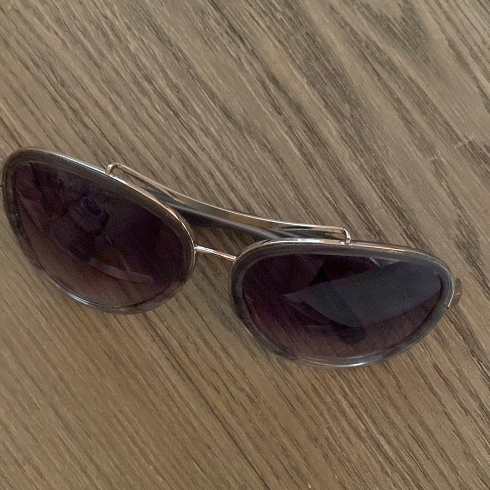 House of Harlow 1960 Lynn? Aviator Sunglasses